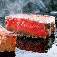 山晃食品 2024【御歳暮】のし付き 6大ブランド和牛食べくらべミニステーキ 7000951 1箱（直送品）