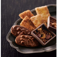 〈ヴィタメール〉ガトー・アンプルール 33枚入 1箱 三越伊勢丹 紙袋付き 詰め合わせ チョコレート 洋菓子