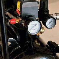 ワールドツール アストロプロダクツ AP サイレントエアコンプレッサー 24L 2004000010159 1個 397-9475（直送品）