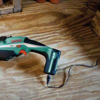 ボッシュ ジュウデンヨウACアダプター 2609005121 1個 212-9029（直送品）