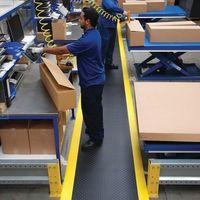 NOTRAX 疲労軽減マット バブルソフトレッド ブラック&イエロー 600X1800 417S0026BY 1枚（直送品）