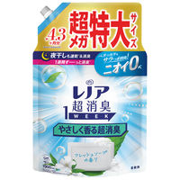 レノア 超消臭1WEEK フレッシュソープ 詰め替え  超メガ特大 1900mL 1セット（4個） 柔軟剤 P＆G【旧品】