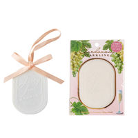 グローバルプロダクトプランニング シャルドネスパークリングフレグランスラバーオーナメント 22610002 1個