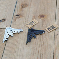 ポッシュリビング アイアンブラケット ミニ ホワイト W2.5×D8×H8cm キャストアイアン 62343 1セット(4個)（直送品）