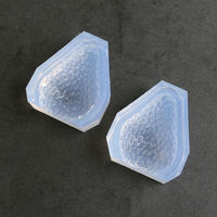 亀島商店 フルーツ レジンクラフト用 ソフトモールド リアルいちご 両面LL 1個入 KAM-REJ-489 1セット(2個)（直送品）