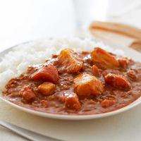 無印良品 素材を生かした ごろごろ野菜と豚ひき肉の大盛りカレー ３００ｇ（１人前） 良品計画