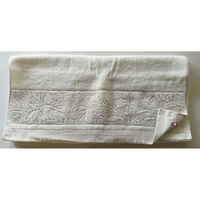 日繊商工 「ラフィネ」今治バスタオル(袋入り)/ゴールドのシール付き 171786-gold-50 1箱(50個入)（直送品）