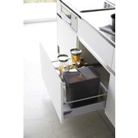 山崎実業 密閉米びつ タワー tower 10kg 計量カップ付 ブラック 5424 1個