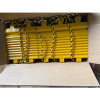 キタムラ産業 キタムラ タイヤストッパー TSP-1Y 1組 552-3683（直送品）