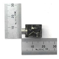 GB 3.5mmステレオジャック 基板取付用 3極タイプ GB-35J-3CW-BM 1個（直送品）