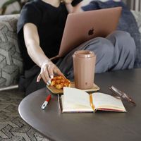 シービージャパン コンビニカップ フタ付き M GOMUG QAHWA 保温 保冷 ステンレス モカ 469550 1個（直送品）