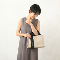 センバドー オッドハンドルトート アイボリー/BK 621-9223 1個（直送品）