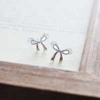 プチリボンモチーフピアス シルバー LAKOLE/ラコレ