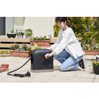 【散水用品】アイリスオーヤマ フルカバーホースリールＨＧ　20Ｍ FHHGー20 ブラック 1個 高耐久ホース 水流切り替え6種