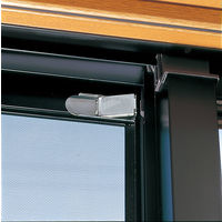 ベビーガード 網戸ストッパーR 1個（2コ入）リッチェル