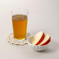 森永乳業クリニコ エンジョイすっきりクリミール りんご味 0657166 1箱(24本入)（直送品）