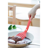 清水産業株式会社 ターナー オレンジ 207159 1個（直送品）