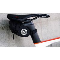 ULAC サドルバッグ PB6S RADTAIL GO (0.6L) Noir PB6SNoir 1個（直送品）