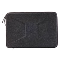 プリンストン UAG ラップトップ用スリーブケース UAG-SLVM-C-BK 1台（直送品）