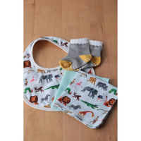 ウェーブ ギフトBOX はらぺこあおむし スタイ ハンカチ ソックス フルーツ サファリ 482568 1個（直送品）