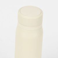 ベストコ ステンレスボトル 軽量 500ml アイボリー ND-5844 ラベル 4975970249130 1個（直送品）