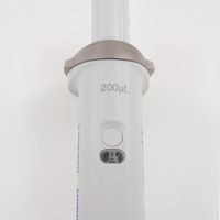 アズワン マイクロピペット(リファレンス2・容量可変タイプ) 20~200μL 出荷前検定付 2-4634-36-22 1本（直送品）