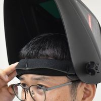 ワールドツール アストロプロダクツ 自動遮光溶接面WH142 2007000014233 1個 369-6941（直送品）