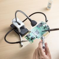 サンワダイレクト スタンドルーペ(拡大鏡・LEDライト付・クリップ対応・レンズ径9cm・クリップ付アーム付属) 400-LPE015 1個（直送品）