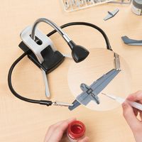 サンワダイレクト スタンドルーペ（拡大鏡・LEDライト付・クリップ対応・レンズ径11cm・クリップ付アーム付属） 400-LPE016 1個（直送品）