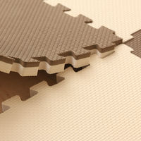 アイリスオーヤマ ジョイントマット 極厚 リバーシブル 60×60×厚み1.8cm モカブラウン×ベージュ 1セット(8枚入)