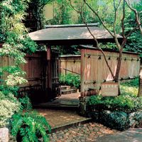 【ギフト・手土産5箱セット】なだ万監修 輪の絆 小豆芋バウムクーヘン NDM-AI1-5 1セット（1個入×5箱）（直送品）