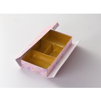 瑞光明 料理・弁当箱 華雅シリーズ 貼箱タイプ 大 華桜 桃 金カップ付（4） v1322hmdhpypiig2jg2 1ケース（100個入）（直送品）