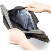 サンワサプライ 衝撃吸収PCケース 13.3型ワイド ブラック IN-MF13BK 1個