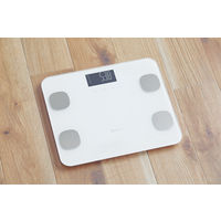 アイリスオーヤマ 体組成計 体重計 （体重+測定項目7種） IBCM-211-W　ホワイト 1台