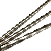 ステンレス角パイプ 16×16×1.5×1000mm（細かめ　左　MIR）ねじりsusp-16x16-nejiri-komakame　1本（直送品）