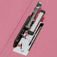 アスクル　Z式パンチレスファイル　A4タテ　背幅15mm　ローズ　赤　レバーファイル　シブイロ  オリジナル