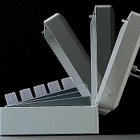 シャチハタ スチール印箱 小型 IBS-01