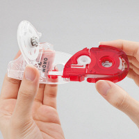 トンボ鉛筆【MONO】修正テープ　モノYX　6mm　本体　CT-YX6　1個