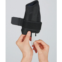 手くび用サポーター　ファシリエイドサポーター　手くび M 303302 1個　日本シグマックス