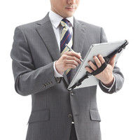 サンワサプライ タブレットホルダーバンド PDA-TABH6BK 1個（直送品）