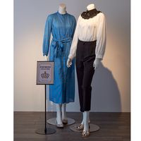 ストア・エキスプレス 婦人リアルマネキン 右足前 9号 8007-3200（直送品）