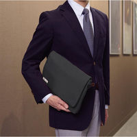 リヒトラブ キャリングポーチ A4サイズ ブラック A7577-24 1個