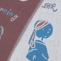 （世界の名作）ガーゼハンドタオル 真珠の耳飾り LAKOLE/ラコレ