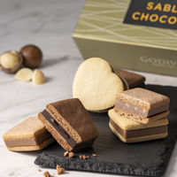 〈GODIVA〉サブレショコラ8個入 1箱 三越伊勢丹 紙袋付き ギフト チョコレート バレンタイン ホワイトデー
