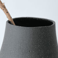 Clay(クレイ) 陶器製花瓶 フラワーベース 190-078-801 1個（直送品）