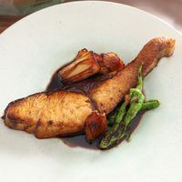 オーガニックブラウンシュガー200g 1袋 大東製糖 有機さとうきび使用 きび砂糖 きび糖 チャック付 アーモンドミルクラテ