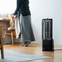 シロカ 足元ファンヒーター付き 遠赤外線暖房機 にこポカ SHーFC251（K） 1台