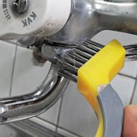 コンヨ ソフトグリップワイヤーブラシ ステンレス SWB-14 1個（直送品）