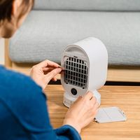 ライフオンプロダクツ 首振り機能付セラミックファンヒーター MO-WA004-WH 1台