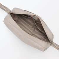 無印良品 背面ポケット付き 撥水ショルダーバッグ ライトベージュ タテ１７×ヨコ２８×マチ６ｃｍ 良品計画